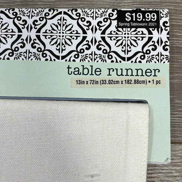 NWT bundle of 2 The Spring Shop Boho Table Runners and 1 Placemat Aloe Vera - Picture 6 of 11